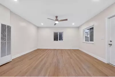 585-587 E Saint James St, San Jose, CA 95112 - Photo 9