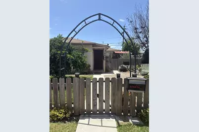 8412 Cleta St, Downey, CA 90241 - Photo 3