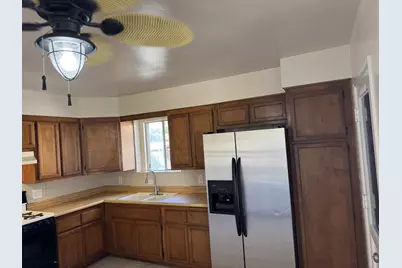 8412 Cleta St, Downey, CA 90241 - Photo 23