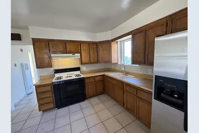 8412 Cleta St, Downey, CA 90241 - Photo 25