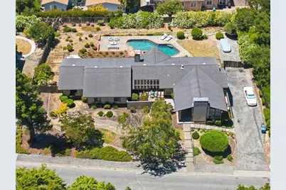 1176 Tournament Dr, Hillsborough, CA 94010 - Photo 35