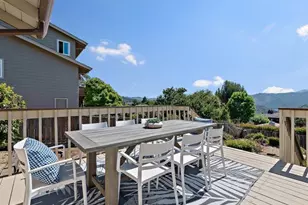 1176 Tournament Dr, Hillsborough, CA 94010 - Photo 27