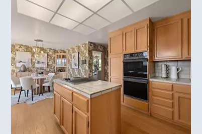 1176 Tournament Dr, Hillsborough, CA 94010 - Photo 15