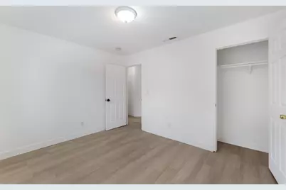 527 Park Warren Dr, Los Banos, CA 93635 - Photo 17