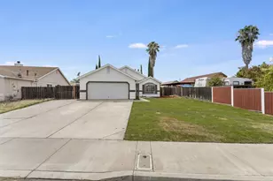527 Park Warren Dr, Los Banos, CA 93635 - Photo 1