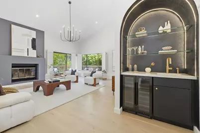 1360 Trinity Dr, Menlo Park, CA 94025 - Photo 1