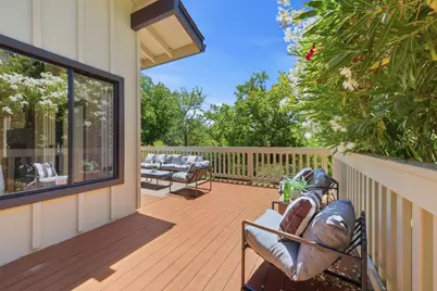 1360 Trinity Dr, Menlo Park, CA 94025 - Photo 37
