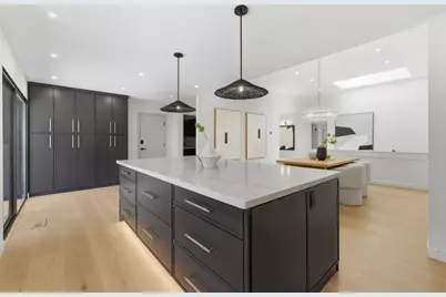 1360 Trinity Dr, Menlo Park, CA 94025 - Photo 11