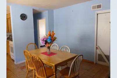 220 N 17th St, San Jose, CA 95112 - Photo 5