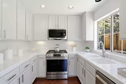 21865 Eaton Pl, Cupertino, CA 95014 - Photo 17