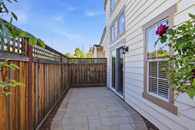 21865 Eaton Pl, Cupertino, CA 95014 - Photo 37