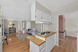 144 Holm Rd 14, Watsonville, CA 95076 - Photo 9