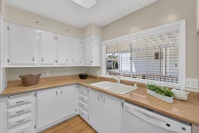 144 Holm Rd 14, Watsonville, CA 95076 - Photo 7