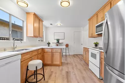 829 Almond Dr, Watsonville, CA 95076 - Photo 17