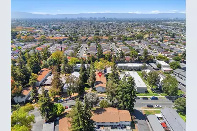 244 Palacio Royale Cir, San Jose, CA 95116 - Photo 35