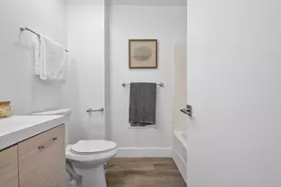 244 Palacio Royale Cir, San Jose, CA 95116 - Photo 25