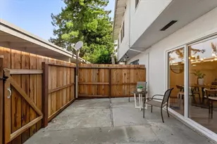 244 Palacio Royale Cir, San Jose, CA 95116 - Photo 29