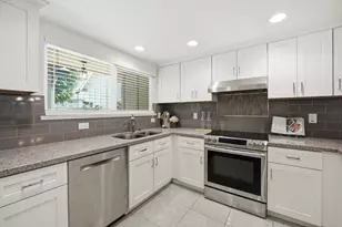 1387 Cherrywood Square, San Jose, CA 95117 - Photo 15