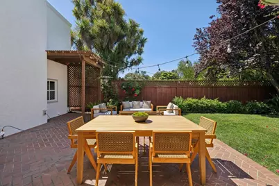 520 Francisco Dr, Burlingame, CA 94010 - Photo 85
