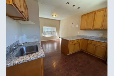 130 N 26th St, San Jose, CA 95116 - Photo 11