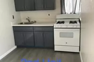 916 Sally St, Hollister, CA 95023 - Photo 11