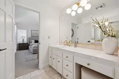 1270 University Dr, Menlo Park, CA 94025 - Photo 35