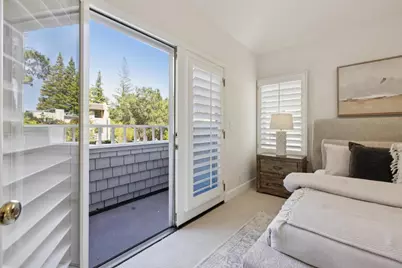 1270 University Dr, Menlo Park, CA 94025 - Photo 37