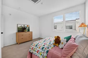 6810 Chroma Ct, San Jose, CA 95119 - Photo 35
