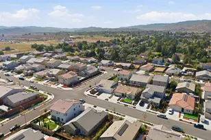 1981 Dylan St, Hollister, CA 95023 - Photo 39