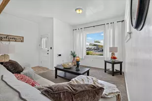 1228 West St, Hollister, CA 95023 - Photo 9