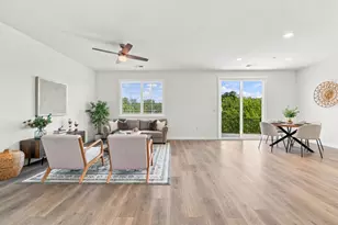 216 Raccoon Hollow Loop, Copperopolis, CA 95228 - Photo 5