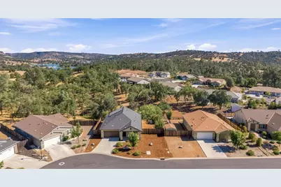 216 Raccoon Hollow Loop, Copperopolis, CA 95228 - Photo 45