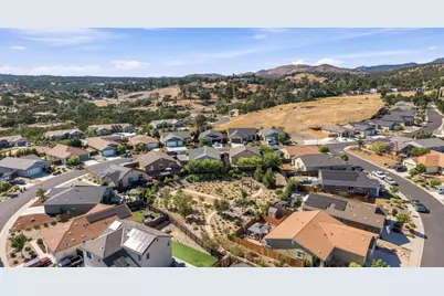 216 Raccoon Hollow Loop, Copperopolis, CA 95228 - Photo 41