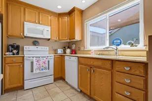 186 Crestview Ct, Watsonville, CA 95076 - Photo 9