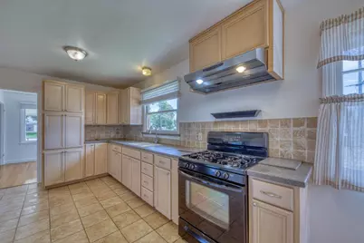 51 Nacional St, Salinas, CA 93901 - Photo 9