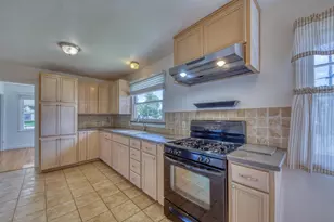 51 Nacional St, Salinas, CA 93901 - Photo 9