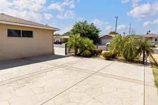 451 Diane Dr, Manteca, CA 95336 - Photo 5