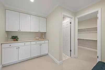 711 Valparaiso Ave, Menlo Park, CA 94025 - Photo 21