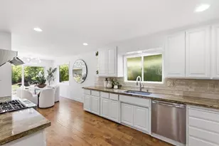 2155 Sterling Ave, Menlo Park, CA 94025 - Photo 1