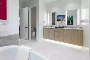 725 Evergreen St, Menlo Park, CA 94025 - Photo 17