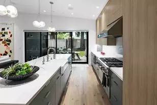725 Evergreen St, Menlo Park, CA 94025 - Photo 13