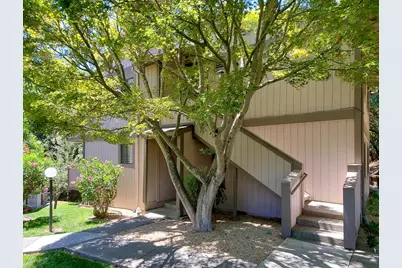 30 Clay Ct, Novato, CA 94949 - Photo 1