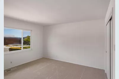 2618 Martinez Dr, Burlingame, CA 94010 - Photo 25