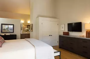 28061 Heron Ct, Carmel, CA 93923 - Photo 17