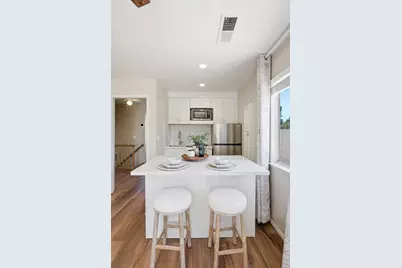 2597 Malaga Dr, San Jose, CA 95125 - Photo 27