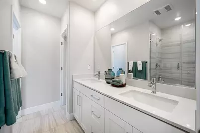2104 Latham St, Mountain View, CA 94040 - Photo 5