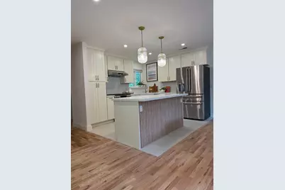 737 Hamann Dr, San Jose, CA 95117 - Photo 13