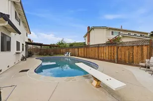 7185 Orchard Dr, Gilroy, CA 95020 - Photo 23
