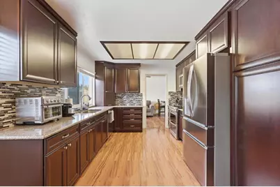 7185 Orchard Dr, Gilroy, CA 95020 - Photo 9