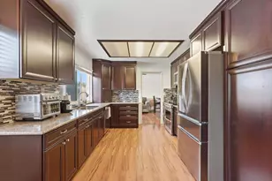 7185 Orchard Dr, Gilroy, CA 95020 - Photo 9